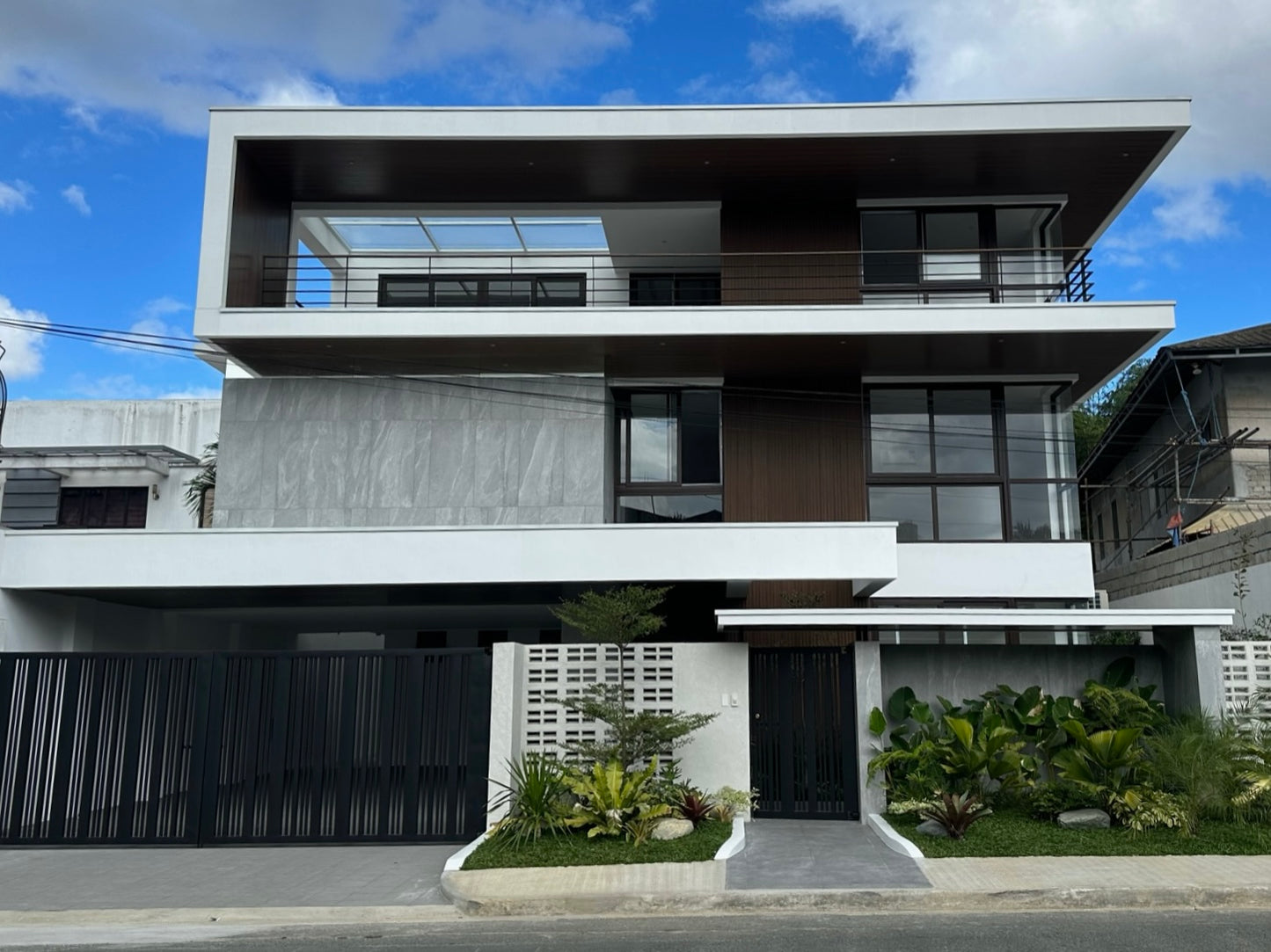 3-Storey House & Lot in Quezon City